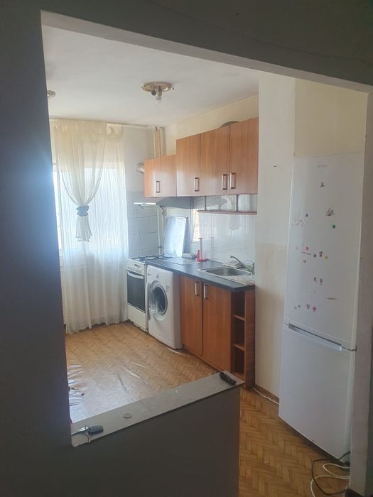 Apartament 3 camere de inchiriat