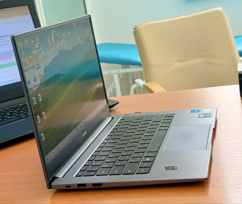 Продам ноутбук Huawei MateBook