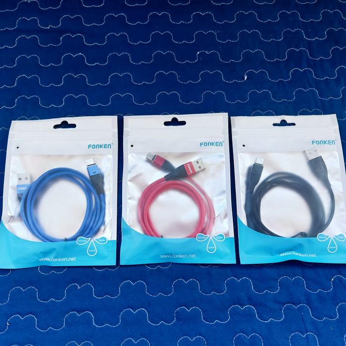 Cablu Fonken lungime 2 metri Micro usb/ Usb C/ Iphone