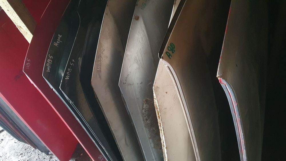 Продам капоты на WGolf2,WJetta2, WGolf3,Venta,Wpb4,Wpb5,Wpb5+,Wpb6