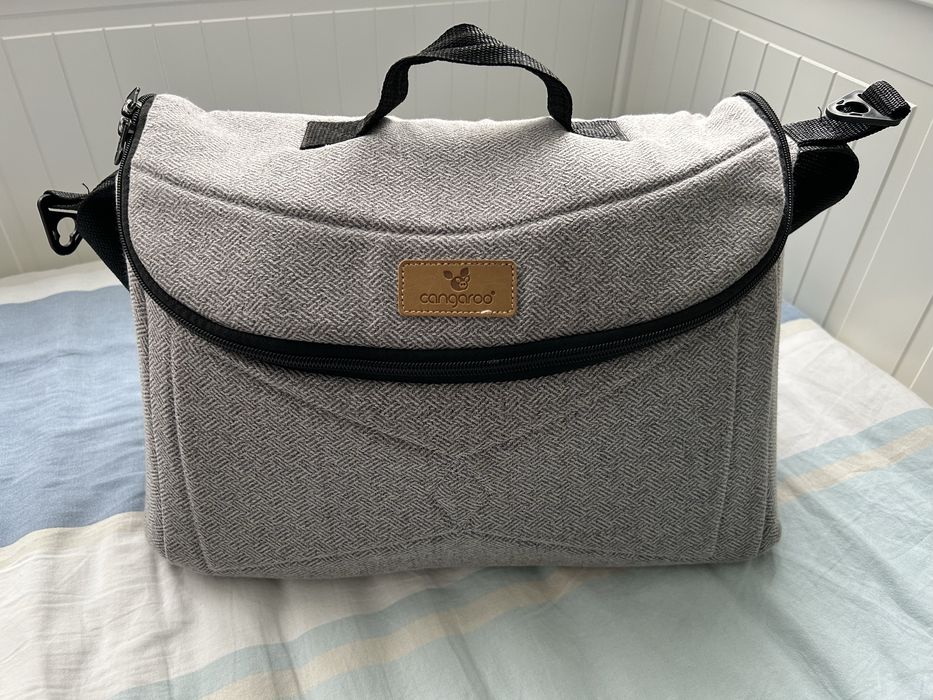 Cangaroo Комбинирана количка 3 в 1 Empire светлосив