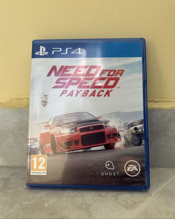 Ps4 slim, 2контролера, 6игри+(подарък) слушалки FURY PHANTOM NFU-1679