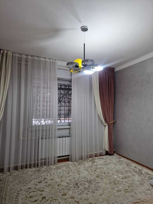 Жер үй сатылады.