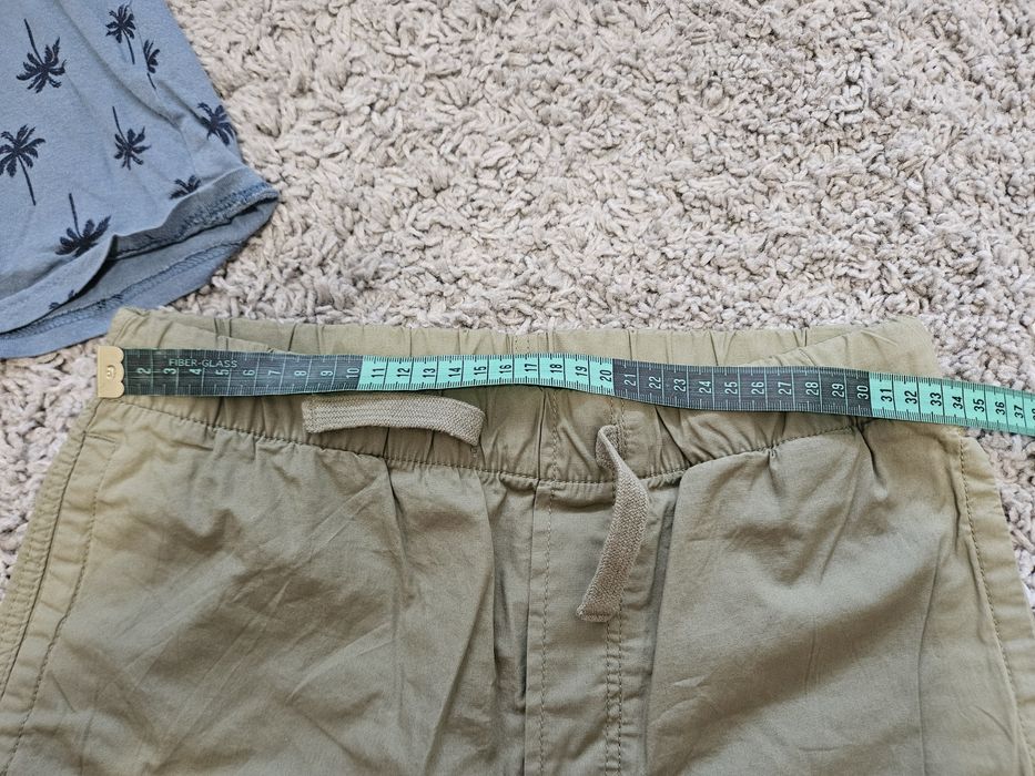 2 лота за момче. 146-152 номер, къси панталони, тениска