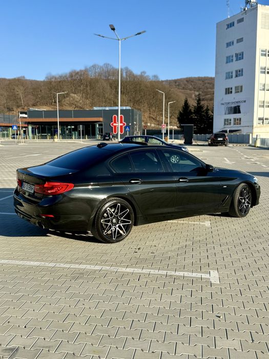 BMW 520I G30