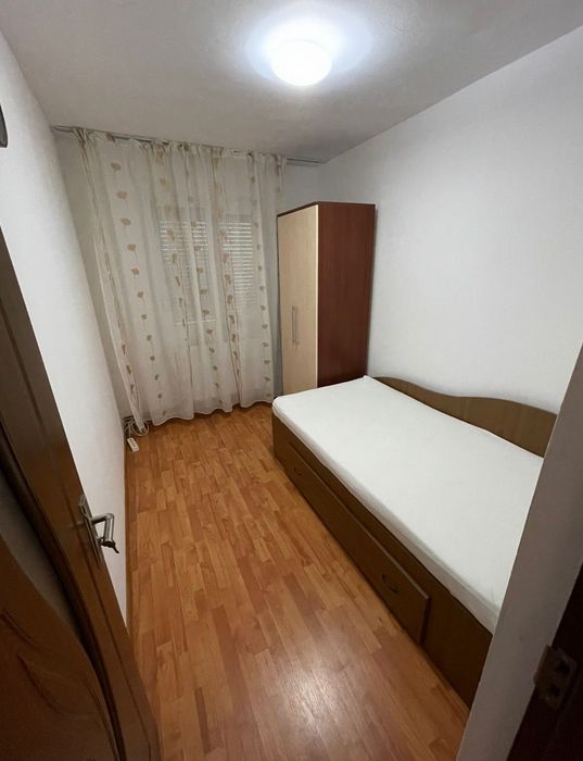 Apartament 3 camere de inchiriat
