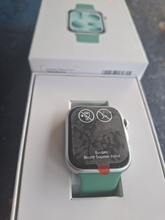 Часовник Huawei watch fit 5