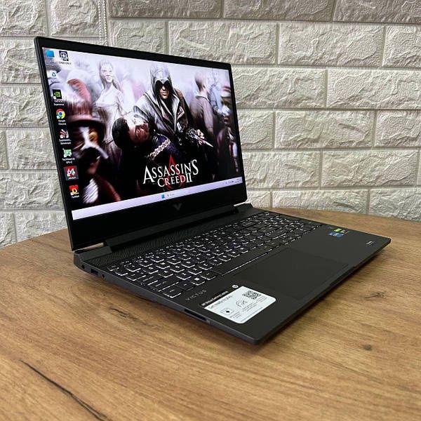 Hp Victus Gaming 15.6 sotiladi Nasiya savdo xam bor