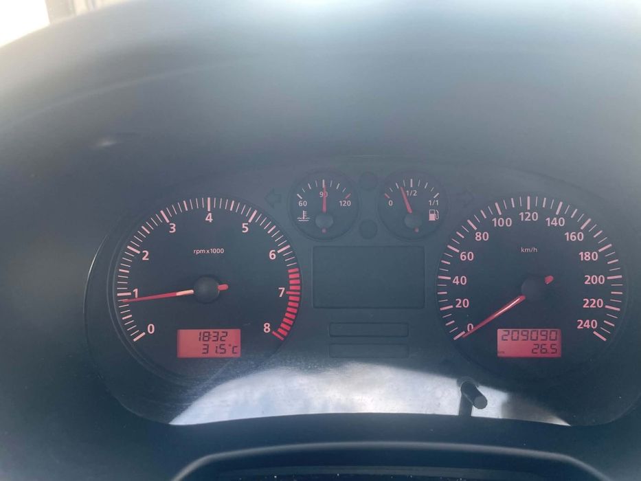 Seat Leon 1.6 benzina
