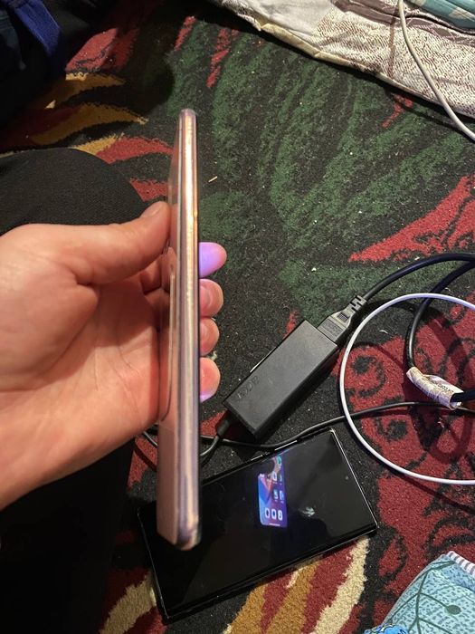 xiaomi 11 LTE sroshna sotiladi tel ozimniki