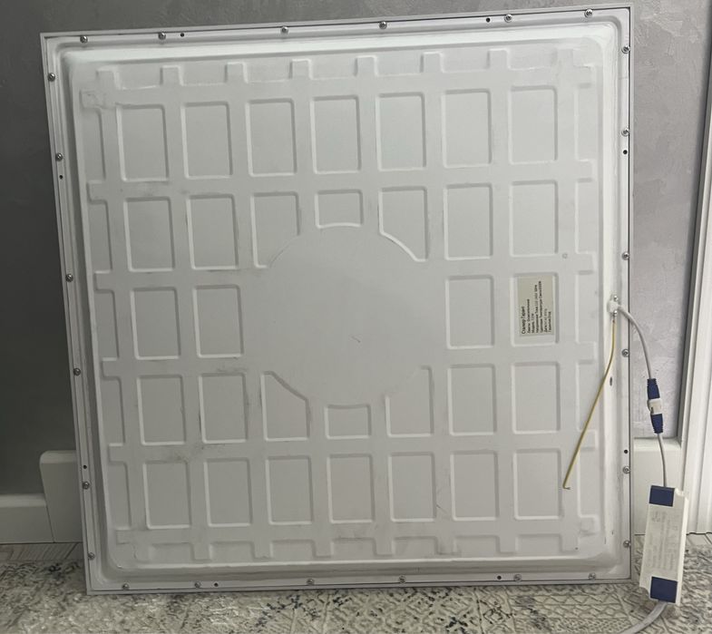 Лампы осветительные сталкер гарант модель 72W