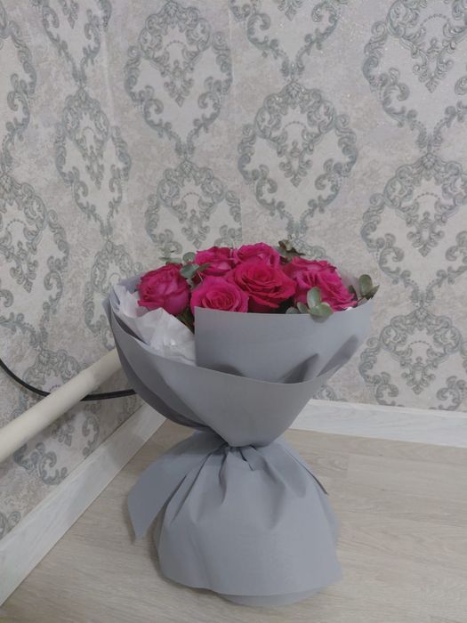 Цветы 13 штук роза