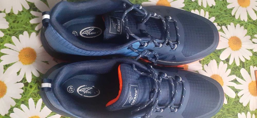 Маратонки Булдозер номер 45 нови