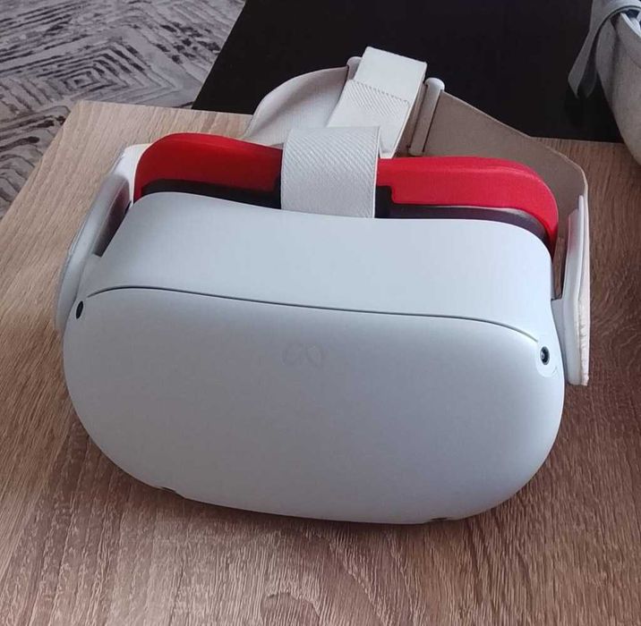 VR очила Meta Quest 2