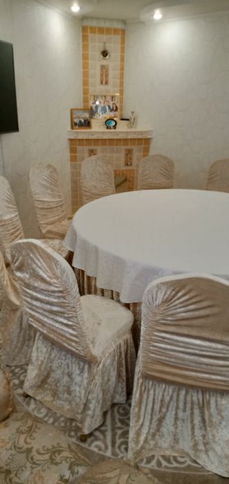 Круглый стол на 15 персон