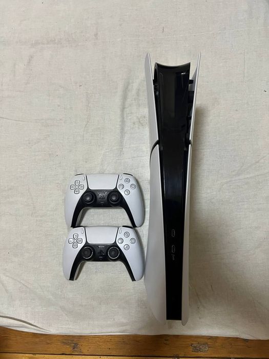 Play Station 5 Slim 1TB+ Top games