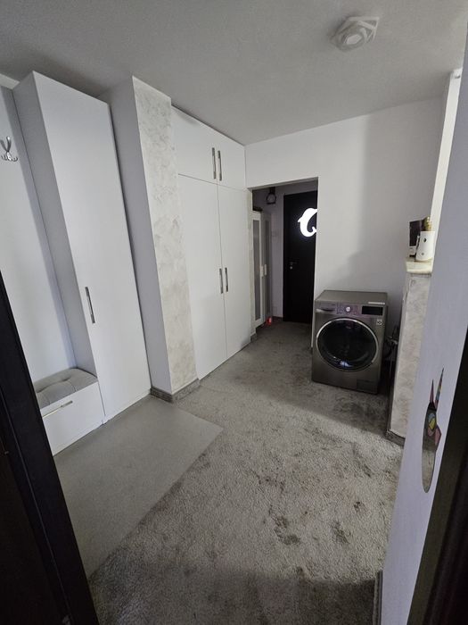 Apartament 2 camere zona Trocadero-Lăpușneanu sau Schimb cu o Casă