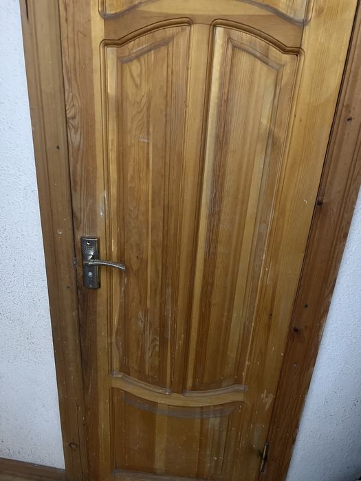 Продается дверь