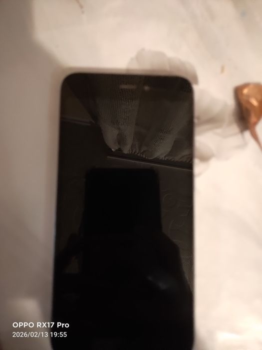 Продам телефон xiaomi redmi 5a ф