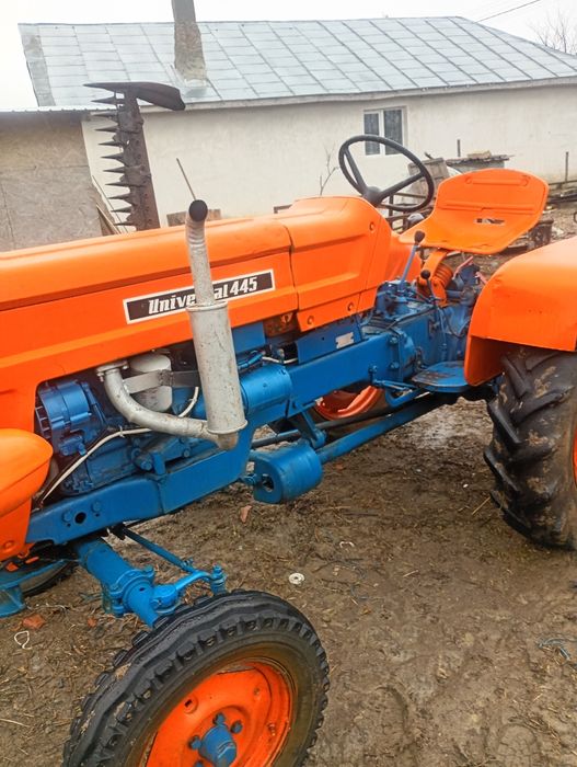 Vând tractor și un motocultor