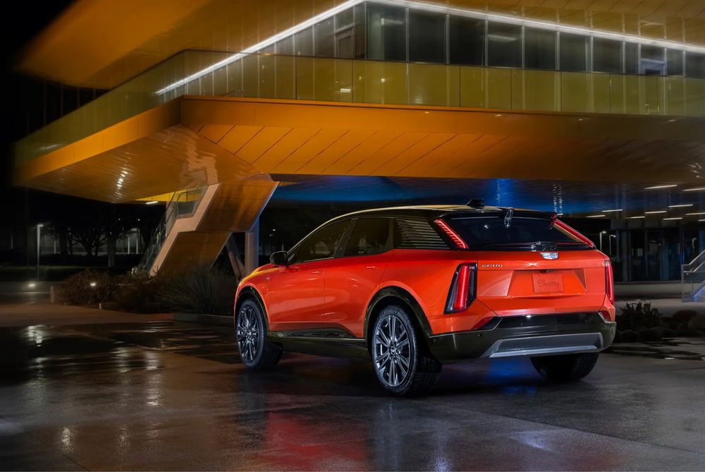 Cadillac Optiq новый