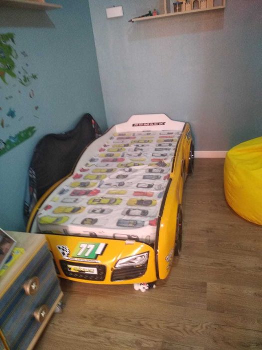 Продается кровать-машина