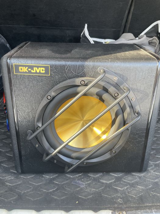 Продам сабвуфер