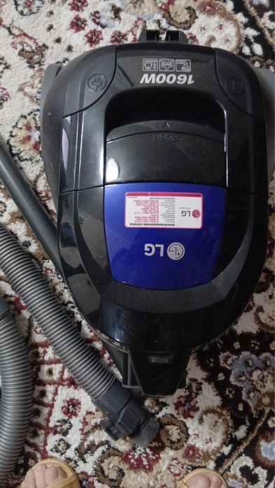 Продам пылесос рабочий