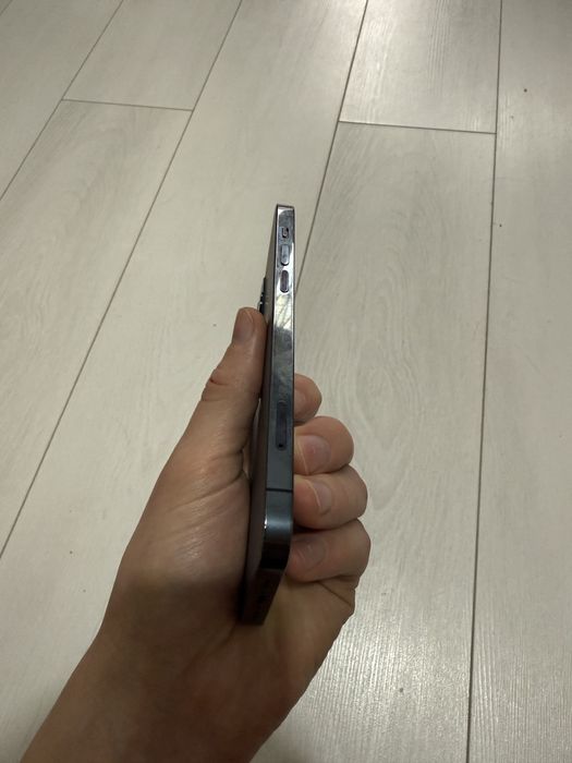 Продам iphone 12 pro 128