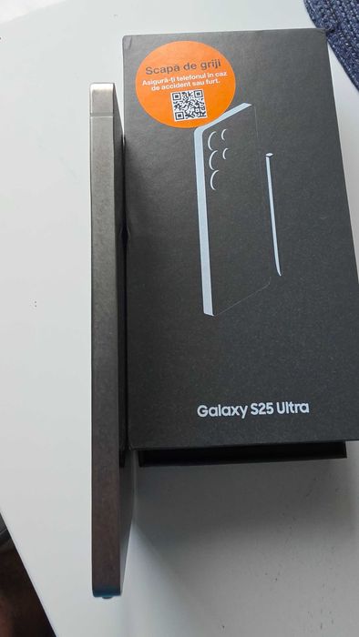 Vând Samsung S25 Ultra - 512 GB, doar 170 cicluri incărcare