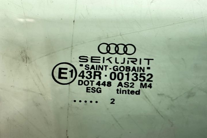 Geam usa dreapta fata  43r001352 Audi A4 B6