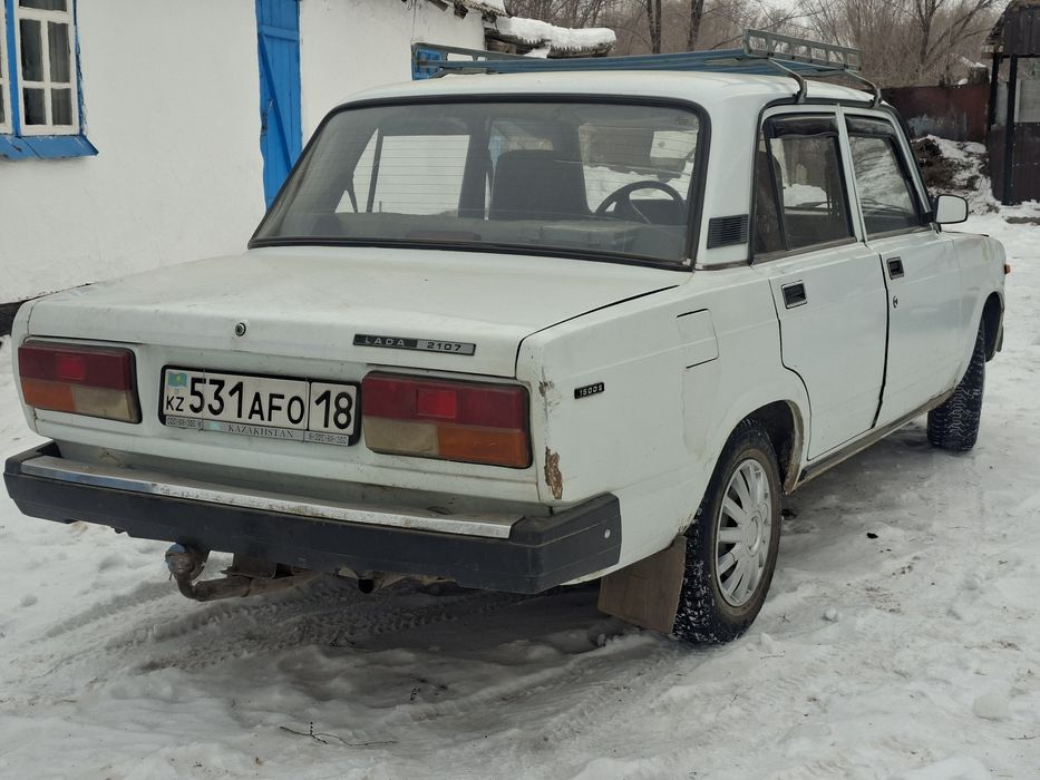 ВАЗ 21074 с хорошим состаянием.