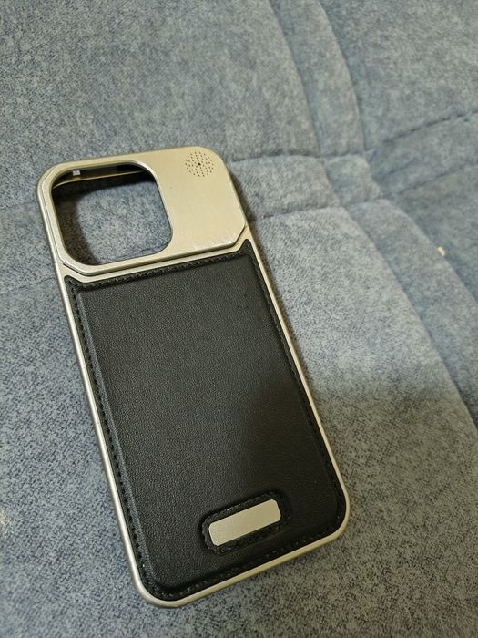 Чехол для айфон 16 про