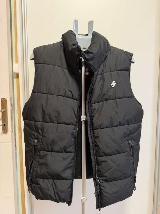 Яке Trapstar 
Елек superdry- 50 евро размер М
Яке trap