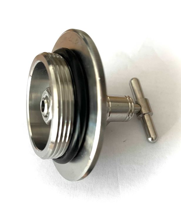 Capac inox alimentar AISI 304, cu robinet inox 3/8 montat pentru Keg