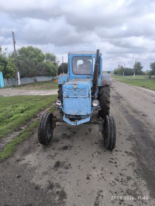 Продам трактор т40