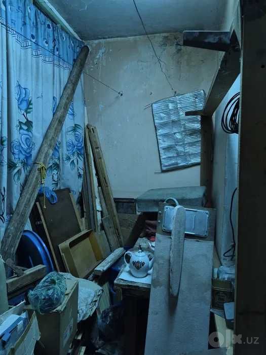 НИЗКАЯ ЦЕНА Юнусабад 8, 2/1/4 50м2 Не Торец Ор-р: Круг Юнусобод