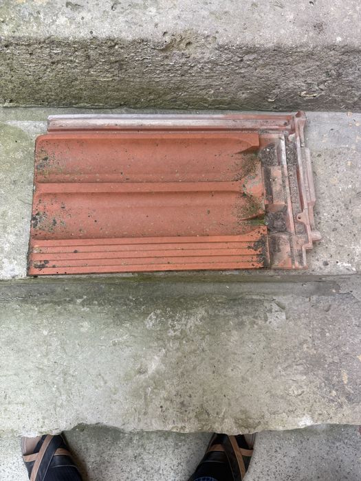Țiglă Folosită Stare Foarte Buna