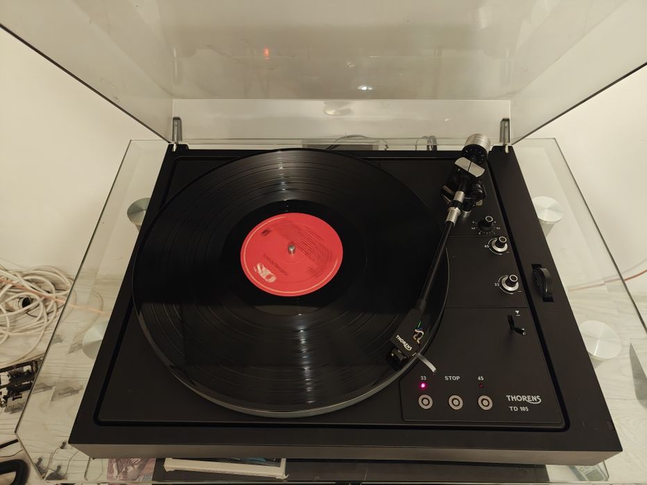 Thorens td 105 deck