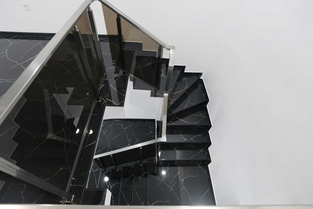 Дава се под наем Магазин в Казанлък - 90 кв.м за 1275 € - Снимка #11