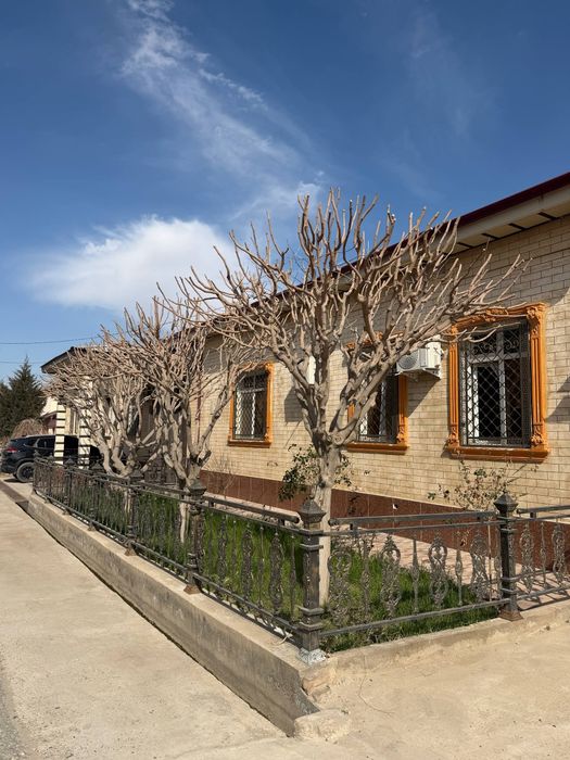 Тезкор сотувда евро ремонт уй Лимонарияда Университетни оркасида уй