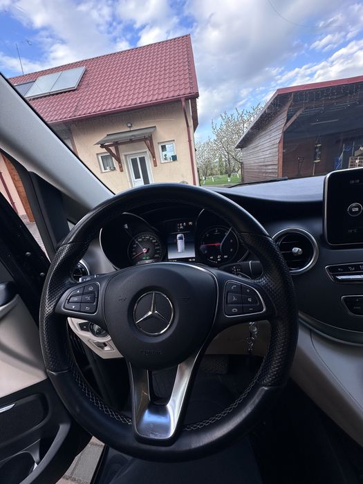 Mercedes-Benz V-Class 220d 2019 – 7 locuri, stare excelentă, 128.000 km reali