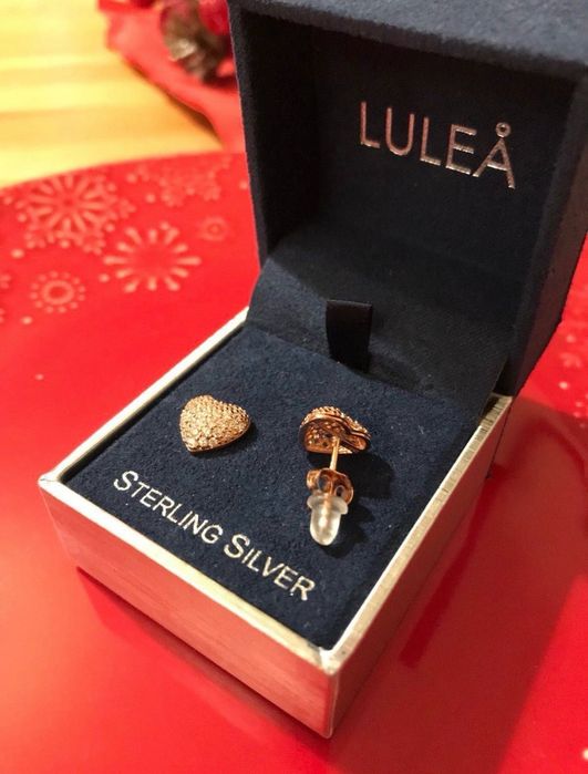 Обеци сърца с камъчета сребърни