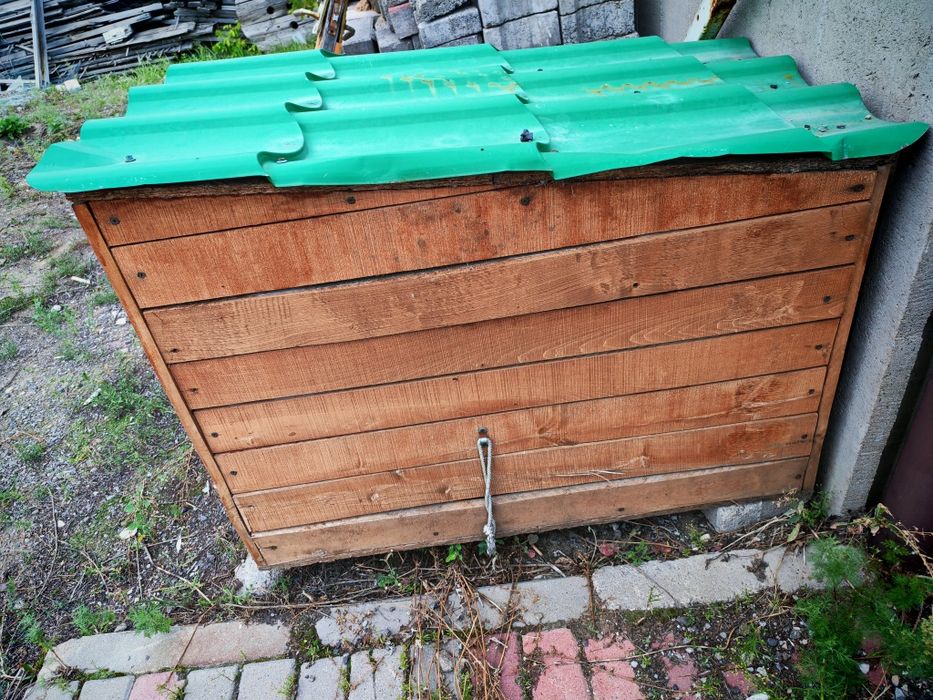 Продам будку для собаки