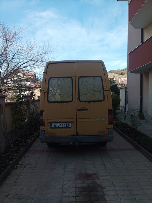 Продавам Спринтер 312