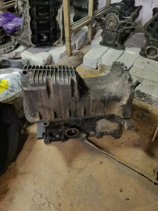 Мазда 323 ВА, BP 1.8, блок двигателя.