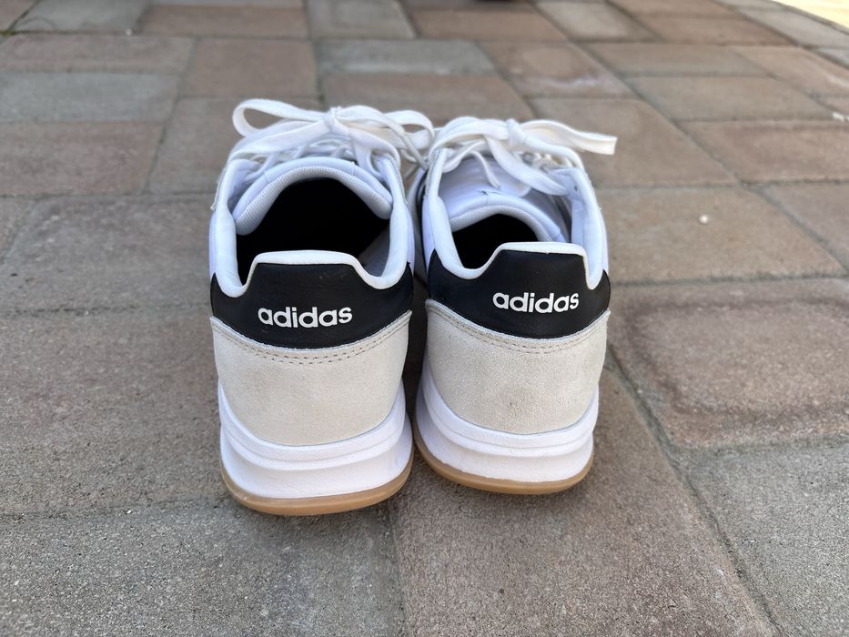 Vand adidas run70s