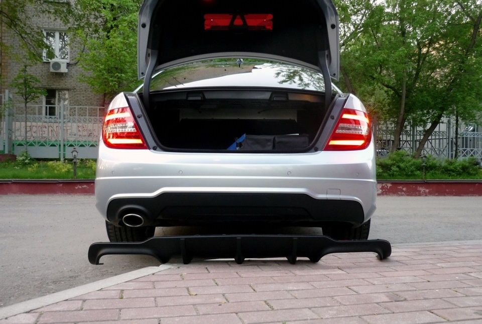 Диффузор w204 AMG