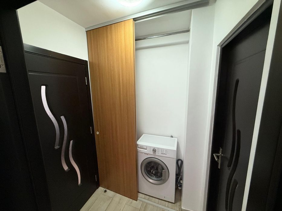 Apartament de închiriat