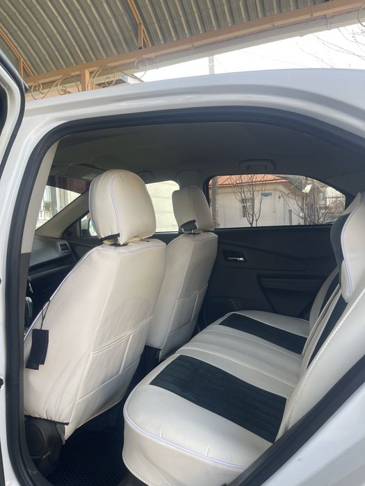 2021 йил автамат  195000юрган газ бор